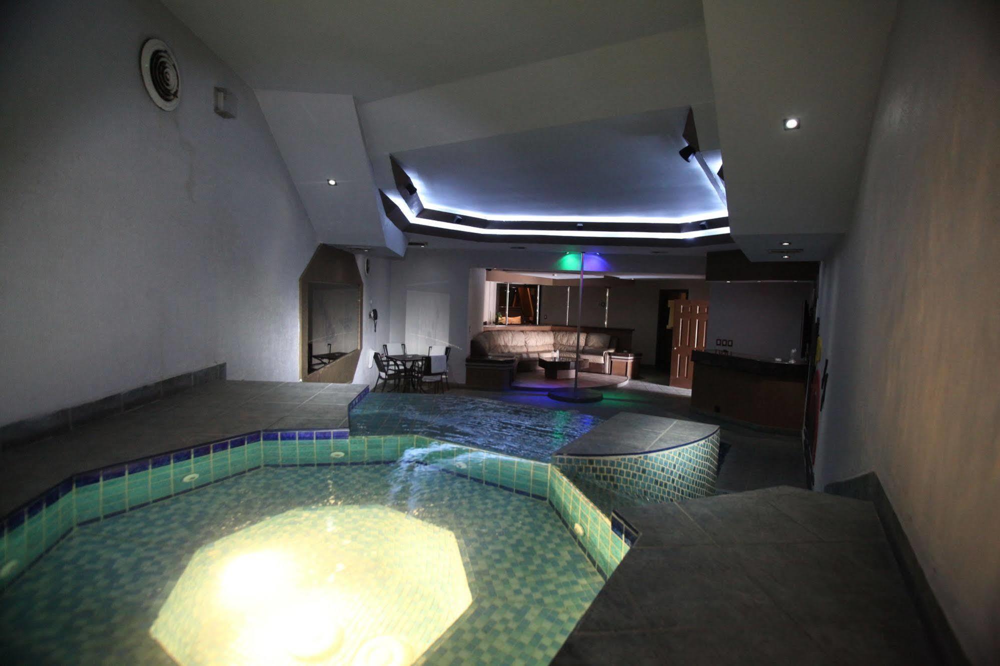 Motel Mediterraneo Mexicali Eksteriør billede