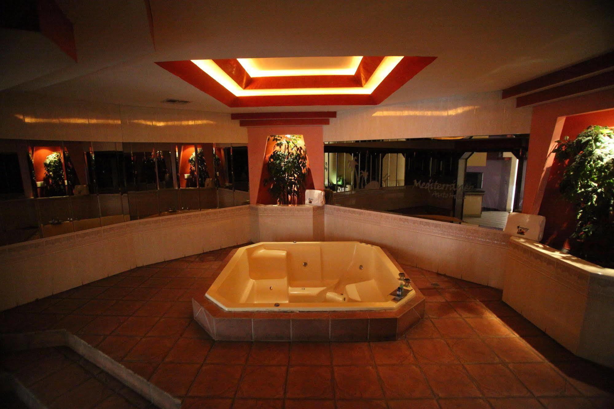 Motel Mediterraneo Mexicali Eksteriør billede